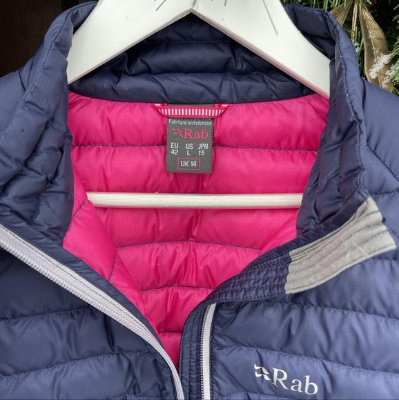 RAB Microlight navy down puffer Jacket size L - Picture 4 of 9
